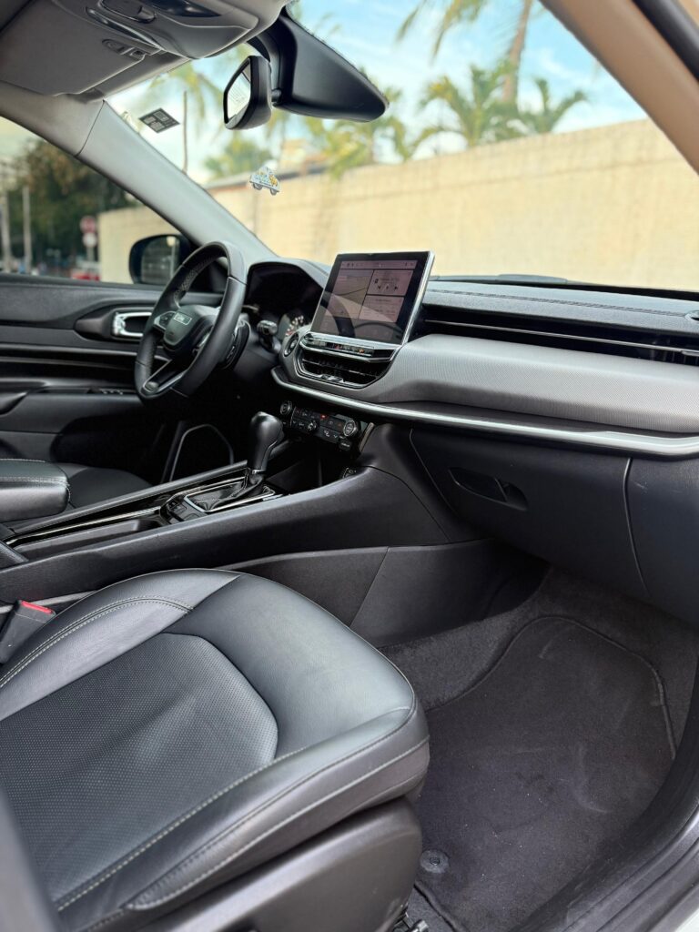 9eebd999-7c7d-44a2-b998-999be827d9f5