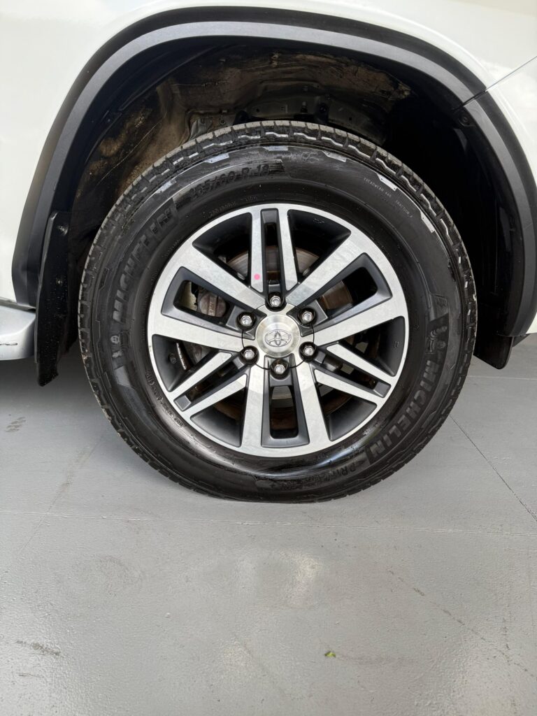 4c57f174-b8c2-495a-9330-59a1d24fe464