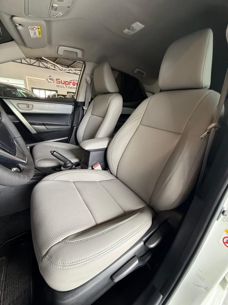 f5c8250c-086a-4e4a-bc48-e895a57d8404